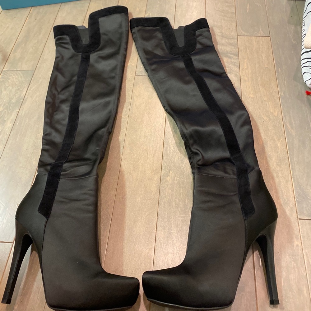 Thigh High marciano Silk And Suede Boots Size 6.5